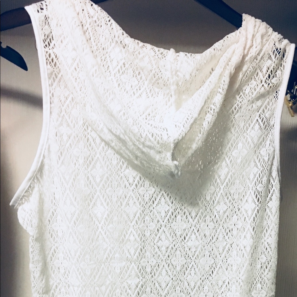 Coverup White Lacing